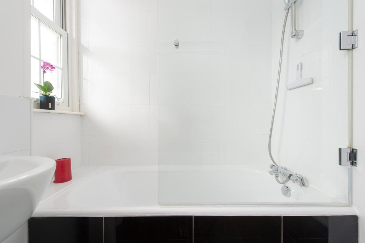 Tower Bridge Exclusive Two Bedroom Apartment London Exterior photo